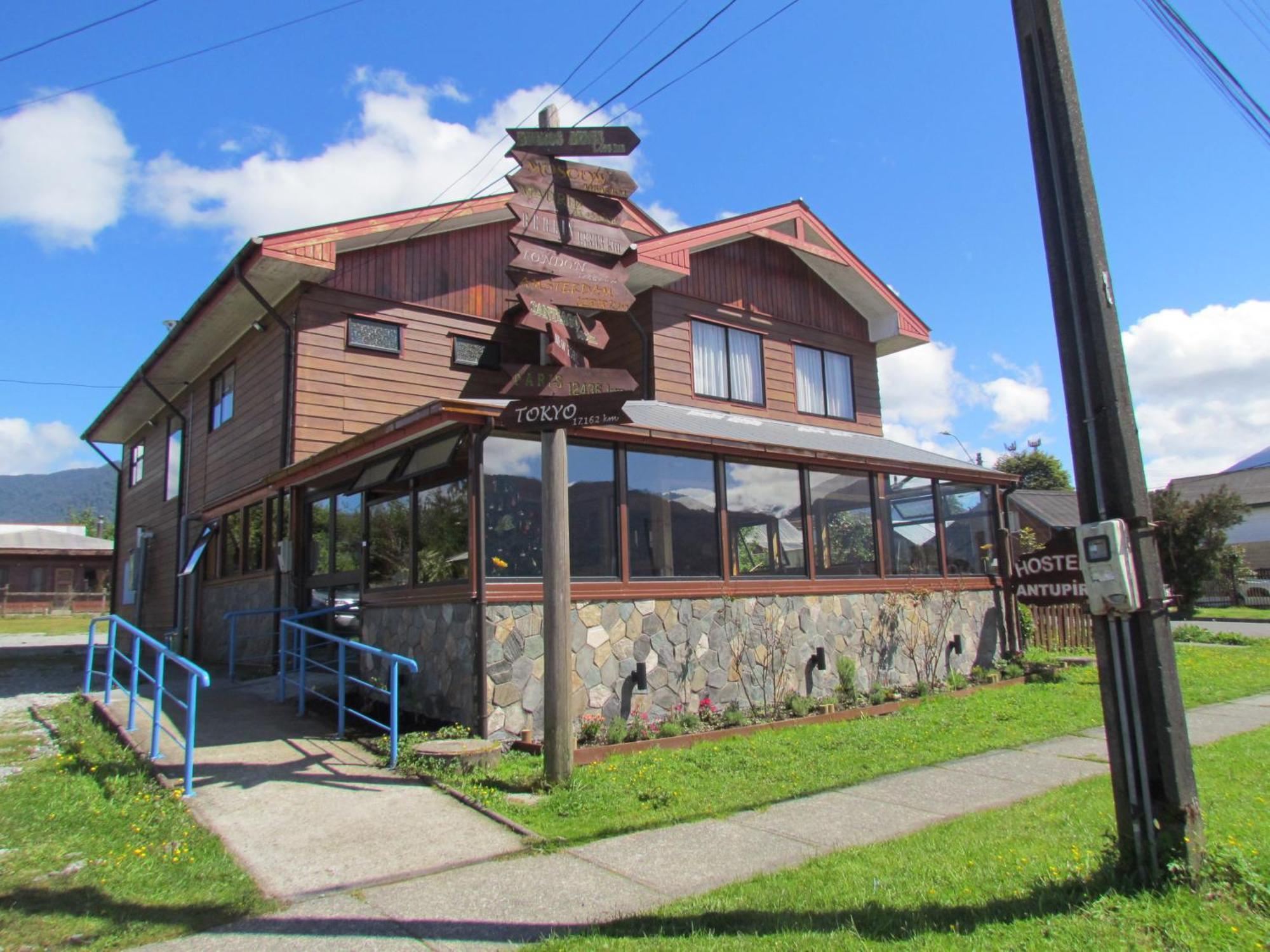 Hosteria Antupiren Hornopiren Exterior photo