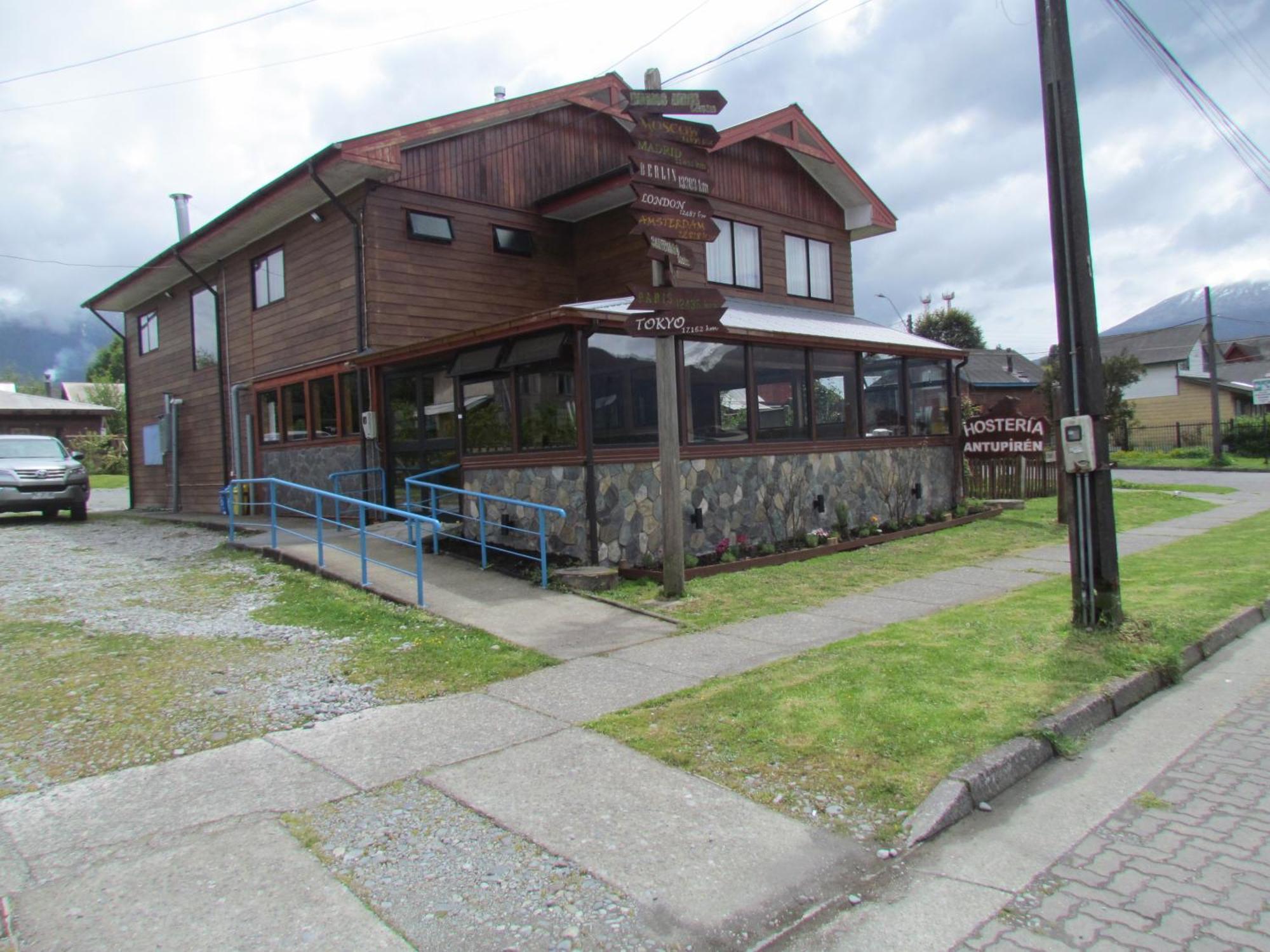 Hosteria Antupiren Hornopiren Exterior photo
