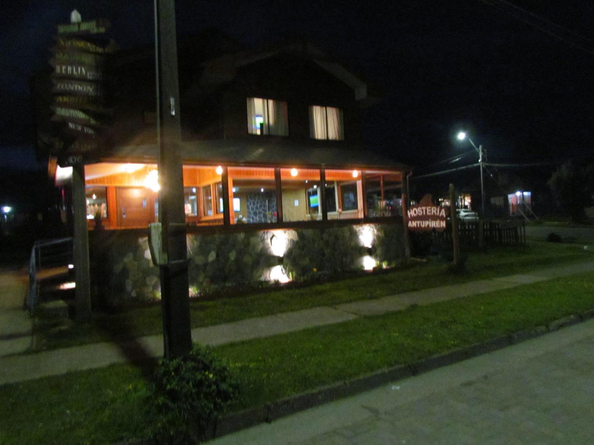 Hosteria Antupiren Hornopiren Exterior photo