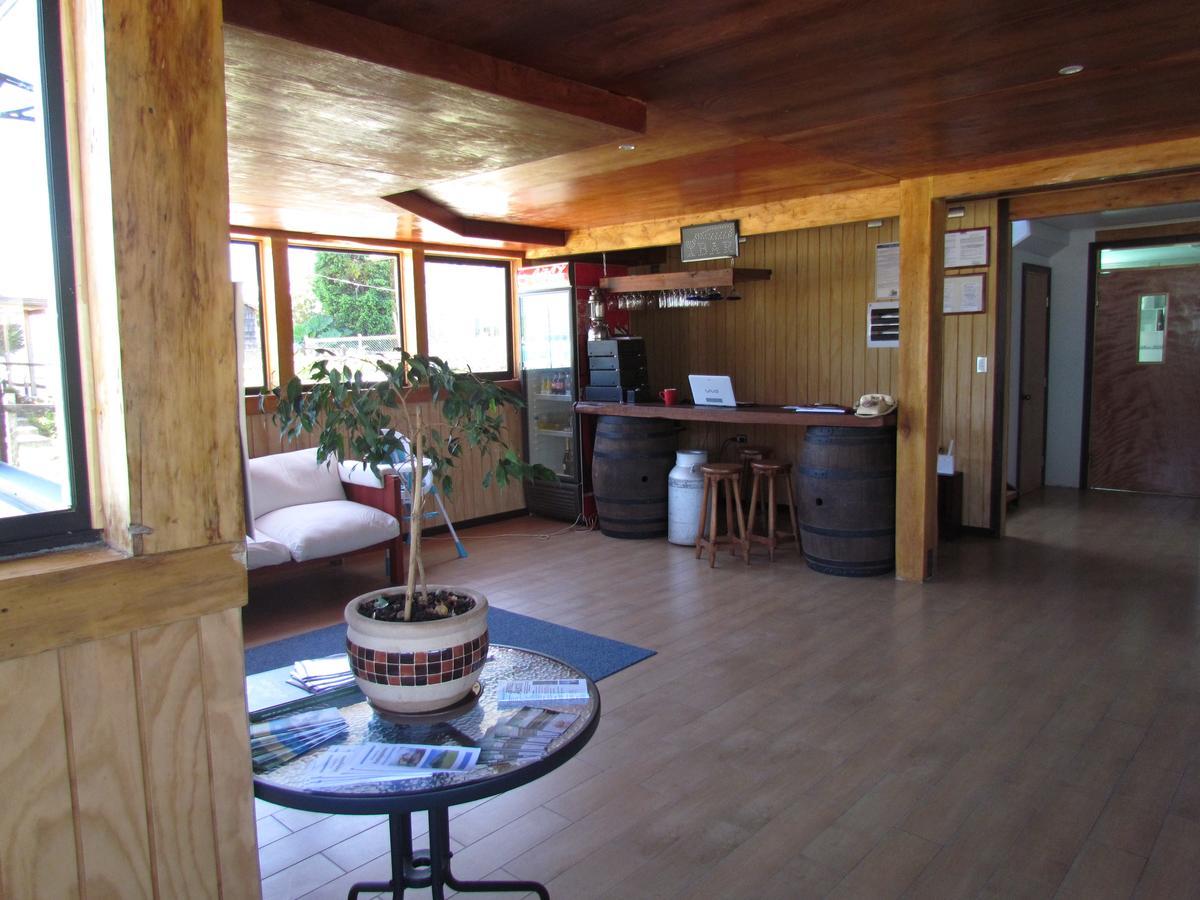 Hosteria Antupiren Hornopiren Exterior photo